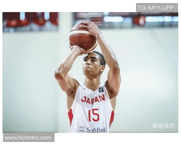 容荣：从草根到足球明星的传奇之路与奋斗精神