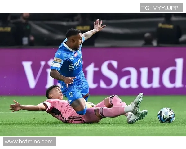 丽雅新月的足球明星阵容揭秘与他们的辉煌成就分析